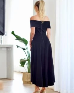 Belina Midi Dress- Black 11 Belina Midi Dress- Black -Curvy Charm Store 1N3A4245 ec744402 dd71 43e5 9d02 de30afeb1892