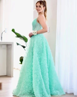 Elodie Floral Gown - Mint -Curvy Charm Store 1N3A4400