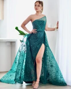 Juliette Strapless Glitter Gown - Emerald 20 Juliette Strapless Glitter Gown - Emerald -Curvy Charm Store 1N3A4484 fe2e3dc7 966f 4033 a425 09db1d0cb62a