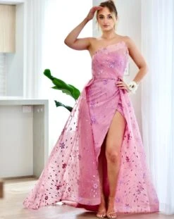 Juliette Strapless Glitter Gown - Wisteria -Curvy Charm Store 1N3A4668 92d89292 9495 4dfc b6fa 6e65cf0ab775