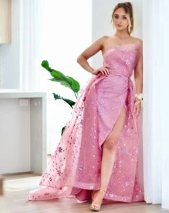 Juliette Strapless Glitter Gown - Wisteria -Curvy Charm Store 1N3A4680 26c15eb2 a607 45b3 9900 66b7a85ae5f7