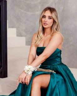 Paola Strapless Gown - Emerald -Curvy Charm Store 740DD088 8598 43EB 8BC7 945A217BAC05 1 201 a