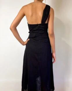 Olivia One Shoulder Midi Linen Dress - Black -Curvy Charm Store A5FD65F7 D813 4FB8 A01C 05F73A645D25 1 201 a