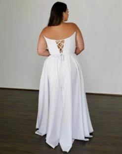 Belle Scuba Gown - White 12 Belle Scuba Gown - White -Curvy Charm Store B9F4295A 07C6 4FE3 A8E7 6B23045B4A17 1 201 a