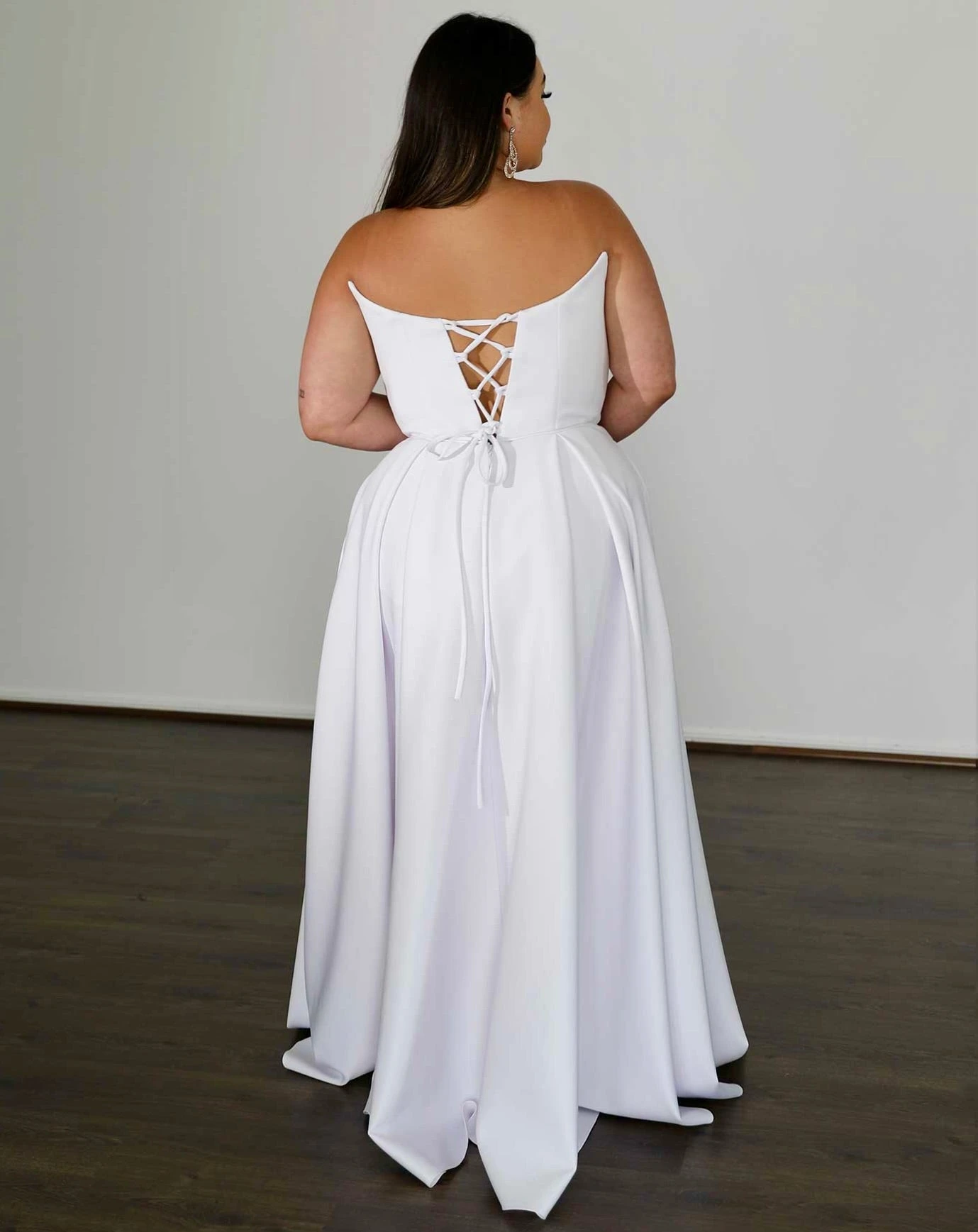 Belle Scuba Gown - White 5 Belle Scuba Gown - White - Image 3