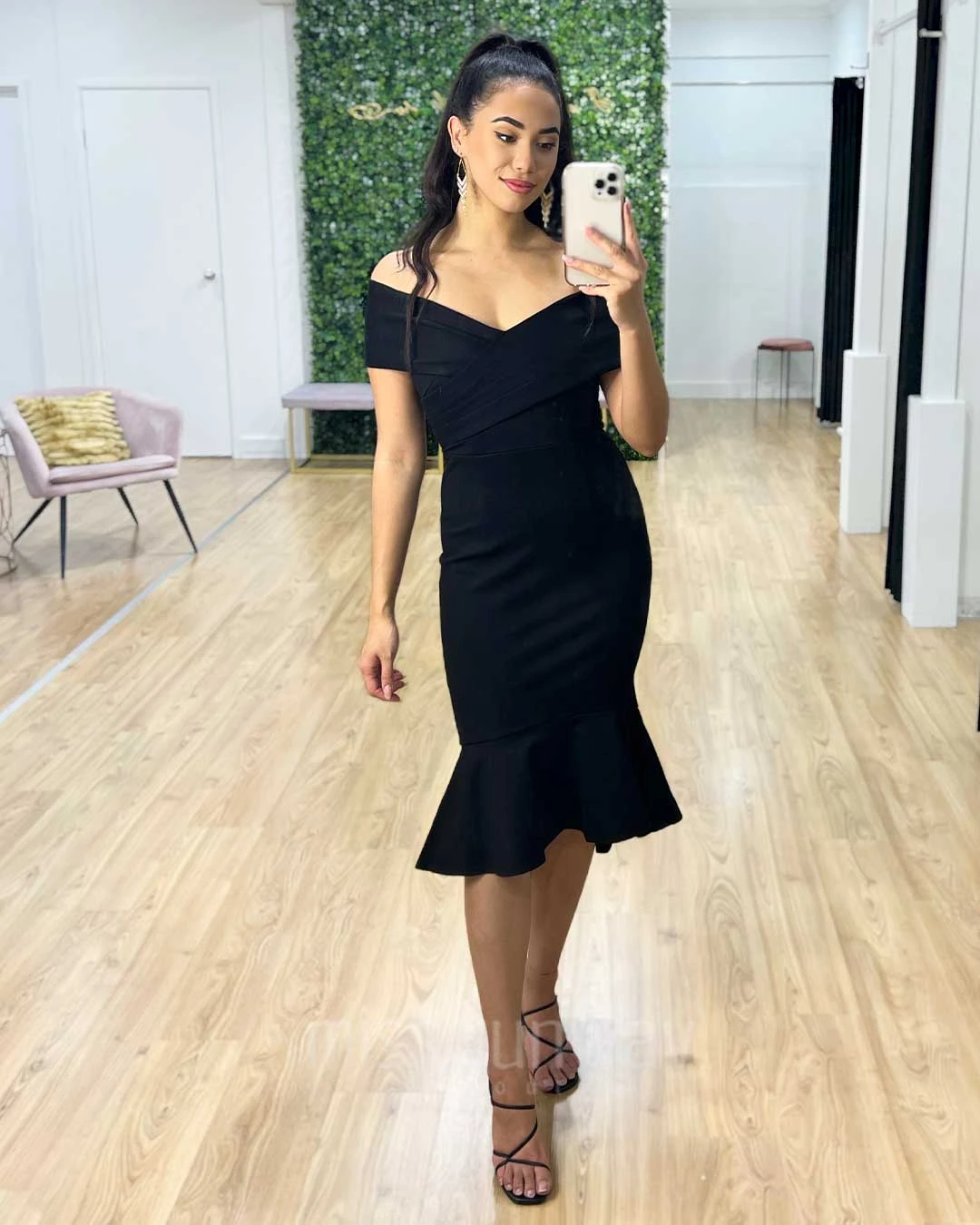 Brienne Midi Dress - Black 10 Brienne Midi Dress - Black - Image 8