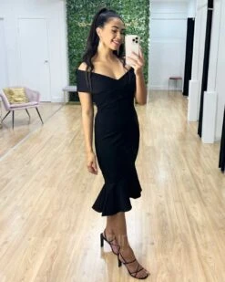 Brienne Midi Dress - Black 27 Brienne Midi Dress - Black -Curvy Charm Store Brienne Midi Dress Black 2