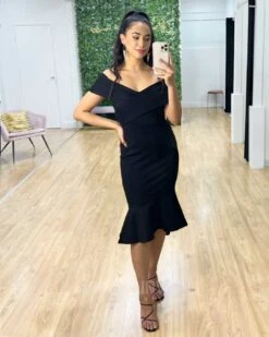 Brienne Midi Dress - Black 25 Brienne Midi Dress - Black -Curvy Charm Store Brienne Midi Dress Black 4