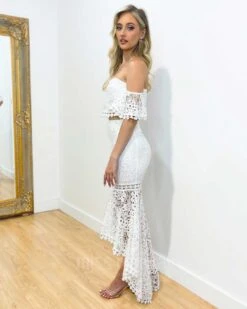 Celine Lace Set - White -Curvy Charm Store Celine Lace Set White 3