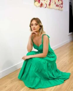 Dominique Maxi Dress - Green 26 Dominique Maxi Dress - Green -Curvy Charm Store Dominique Maxi Dress Squatting Green