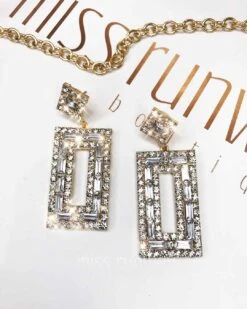 Esmae Jewel Earrings - Gold -Curvy Charm Store Esmae Jewel Earrings Gold 3909ad34 e1d8 4816 bbe1 5d210c6f6150