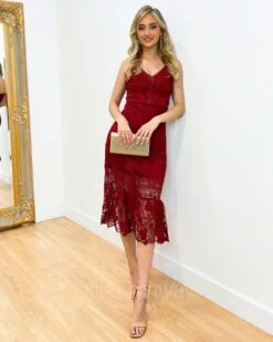 Estelle Lace Midi Dress - Wine -Curvy Charm Store Estelle Lace Midi Dress Wine 4