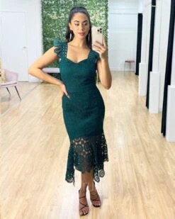 Giselle Lace Midi Dress - Emerald Green 11 Giselle Lace Midi Dress - Emerald Green -Curvy Charm Store Giselle Lace Midi Dress Emerald Green 1