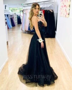 Hailey Tulle Glitter Gown - Black 18 Hailey Tulle Glitter Gown - Black -Curvy Charm Store Hadley Tulle Glitter Gown Black 5