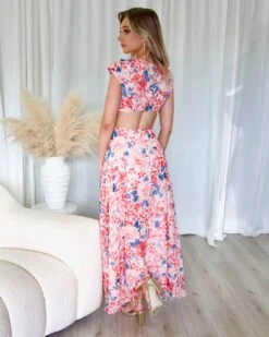 Kaia Chiffon Maxi Dress - Red Print -Curvy Charm Store Kaia Chiffon Maxi Dress Red Print Back