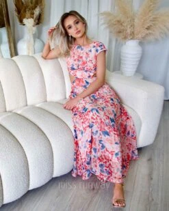 Kaia Chiffon Maxi Dress - Red Print -Curvy Charm Store Kaia Chiffon Maxi Dress Red Print Sitting