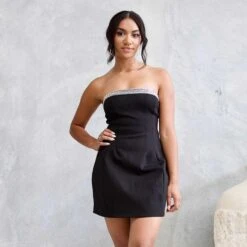 Lorelei Mini Dress - Black -Curvy Charm Store Lorelei Mini Dress Front 1 Black