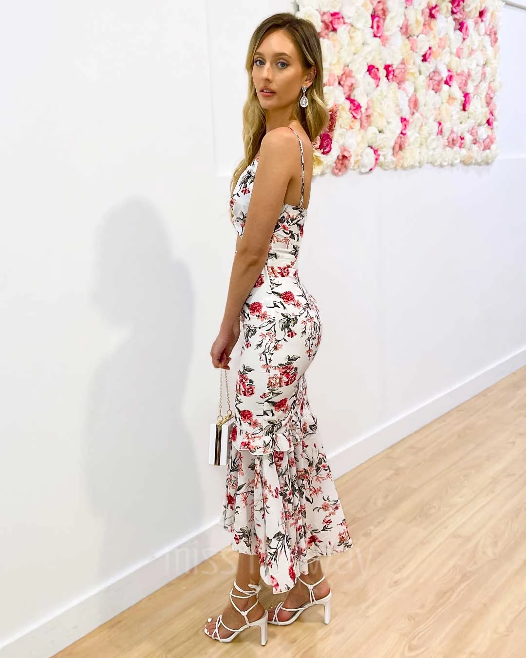 Lyanna Floral Midi Dress - White 7 Lyanna Floral Midi Dress - White - Image 5