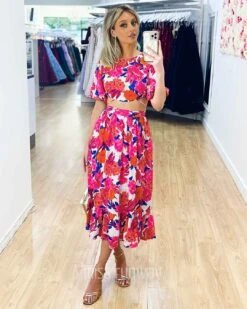 Maeve Midi Skirt - Pink Floral -Curvy Charm Store Maeve Midi Set Front Pink Floral 1