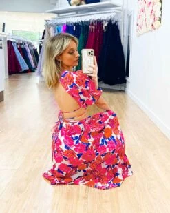 Maeve Midi Skirt - Pink Floral -Curvy Charm Store Maeve Midi Set Squatting 1 Pink Floral