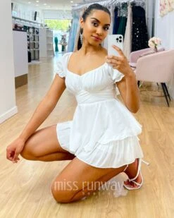 Masie Playsuit - White -Curvy Charm Store Masie playsuit white feature1