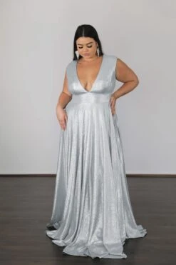 Sabrina Stretch Shimmer Gown - Crystal White
