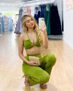 Siana Slinky Pants - Green -Curvy Charm Store Siana Slinky Crop Top Green 9 54cbe00d fbd8 4c65 87b9 23810d0641db