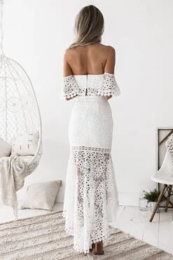 Celine Lace Set - White -Curvy Charm Store Toga Lace Two Piece Set Back 1 White