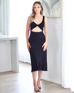 Amabel Linen Midi Dress - Black -Curvy Charm Store amabel.black4