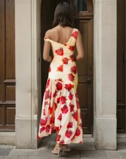 Annalise Floral Maxi Dress - Red 8 Annalise Floral Maxi Dress - Red -Curvy Charm Store annalise.front .back