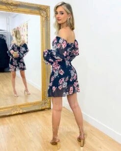Gail Floral Dress - Navy Print -Curvy Charm Store image 69cc3c8b 4d95 4855 94e8 7502deed678e