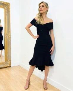 Brienne Midi Dress - Black 18 Brienne Midi Dress - Black -Curvy Charm Store image 69e5ba78 3dda 48e4 9ce3 038296d96568