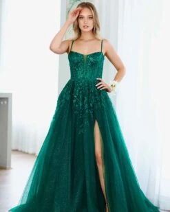 Iris Corset Lace Gown - Emerald -Curvy Charm Store iris gown front 1 emerald
