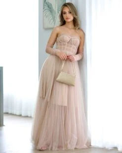 Jasmine Corset Tulle Gown - Blush -Curvy Charm Store jasmine gown leaning 1 blush