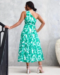 Siena Maxi Dress - Green Print -Curvy Charm Store siena.green .back